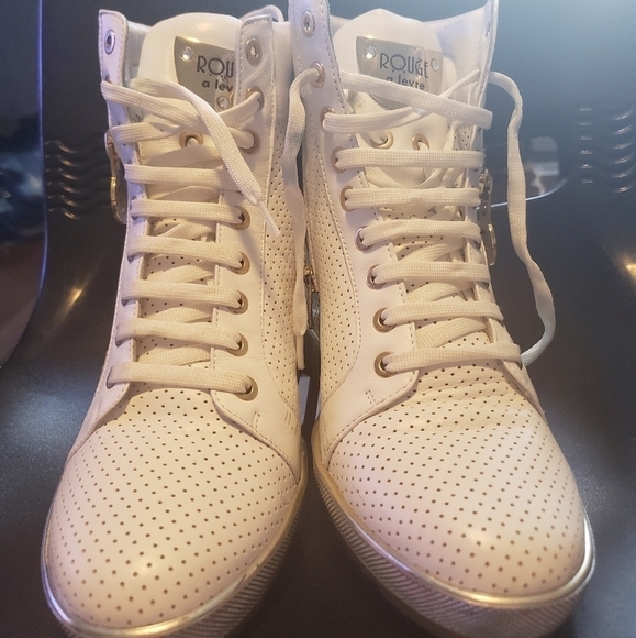 Rouge À Lèvre Trend Leather Wedge Bootie - Picture 7 of 14